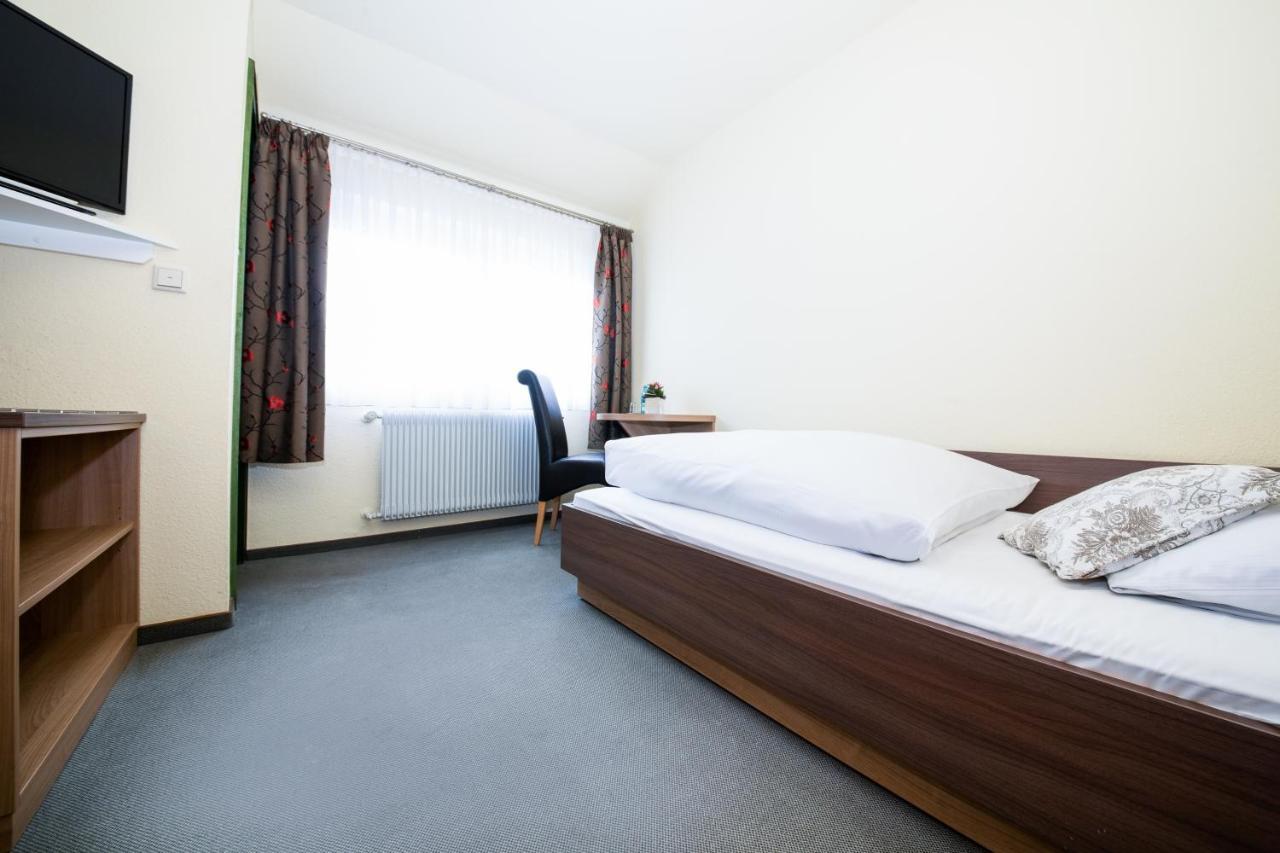 Landgasthof Reinert Reiste Exteriör bild